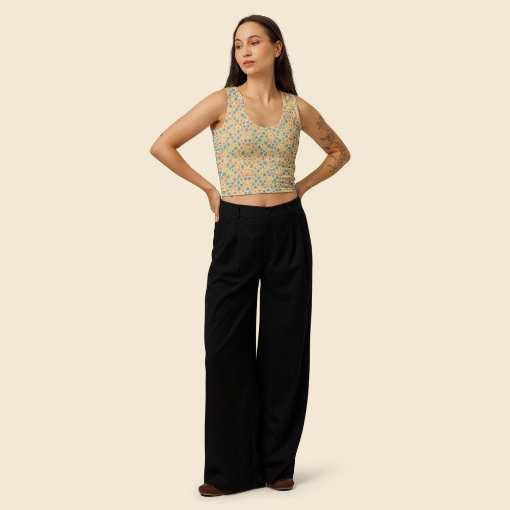 Crop Top porté, Verso Paris · mannequin femme