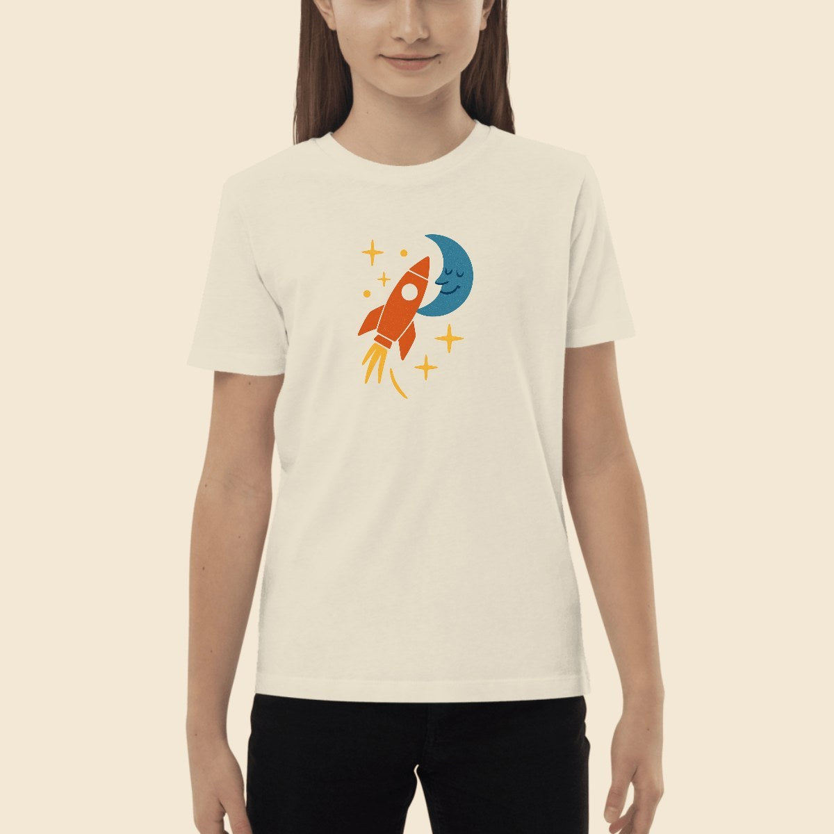 Tee Enfant Bio personnalisé avec une illustration créée par l’IA, Verso Paris · exemple illustration IA