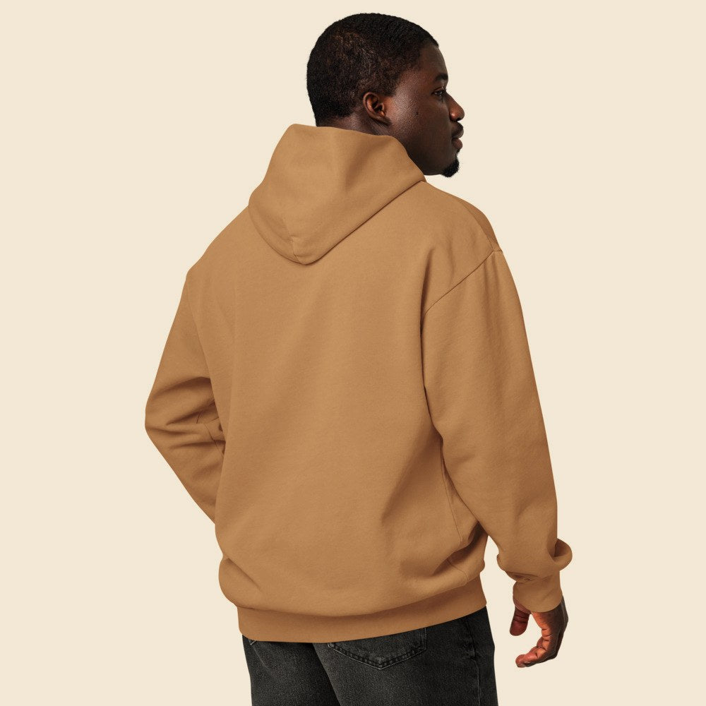 Hoodie Oversize Garment Teinté porté par un homme, Verso Paris · mannequin homme · dos