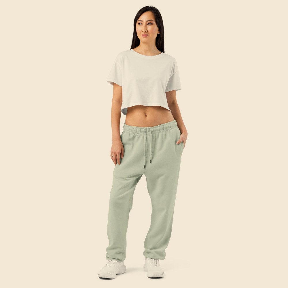 Pantalon Urban porté par une femme, Verso Paris · mannequin femme
