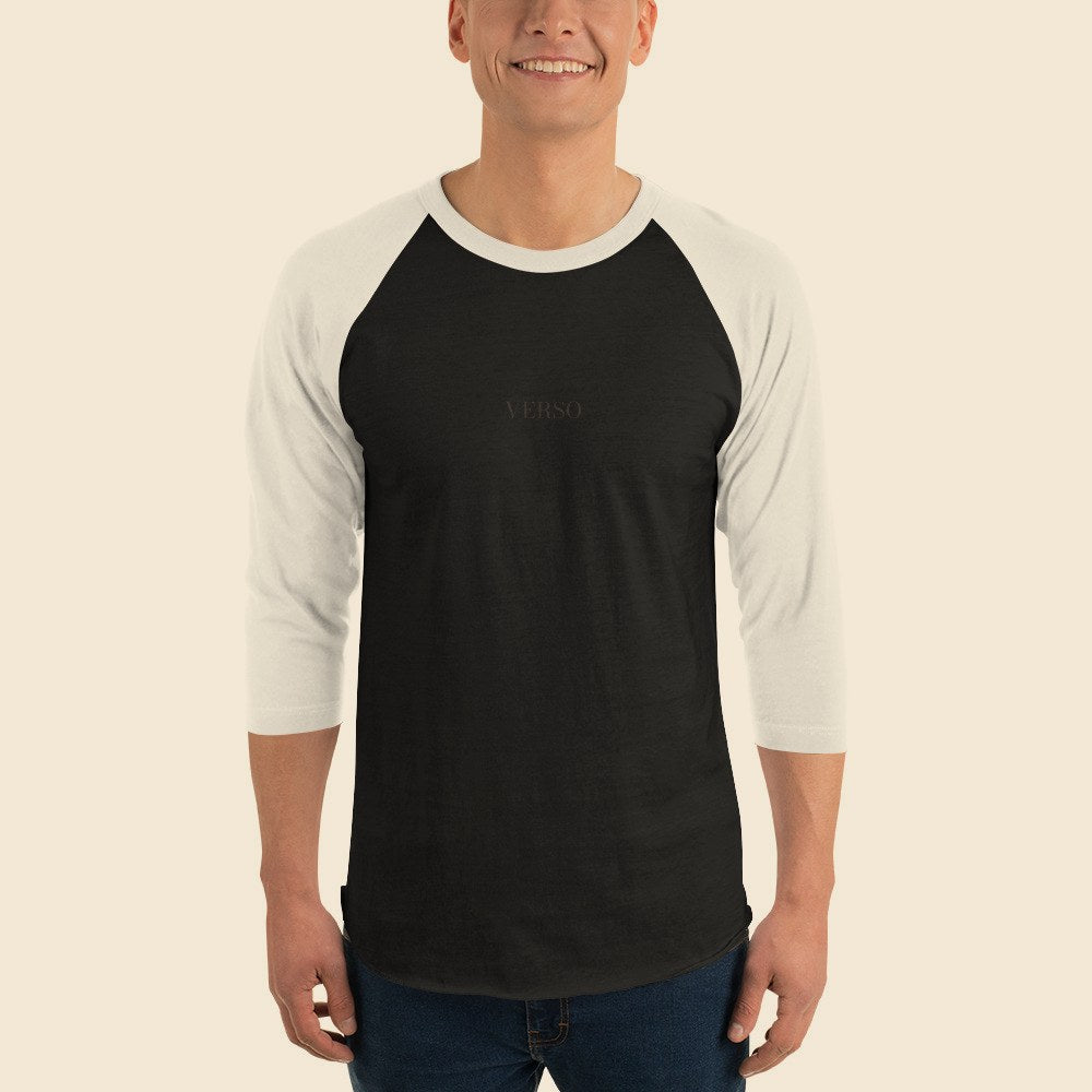 Tee Jersey 3/4 Raglan porté par un homme, Verso Paris · mannequin homme