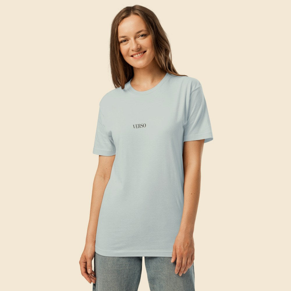 Tee Jersey Fin porté par une femme, Verso Paris · mannequin femme