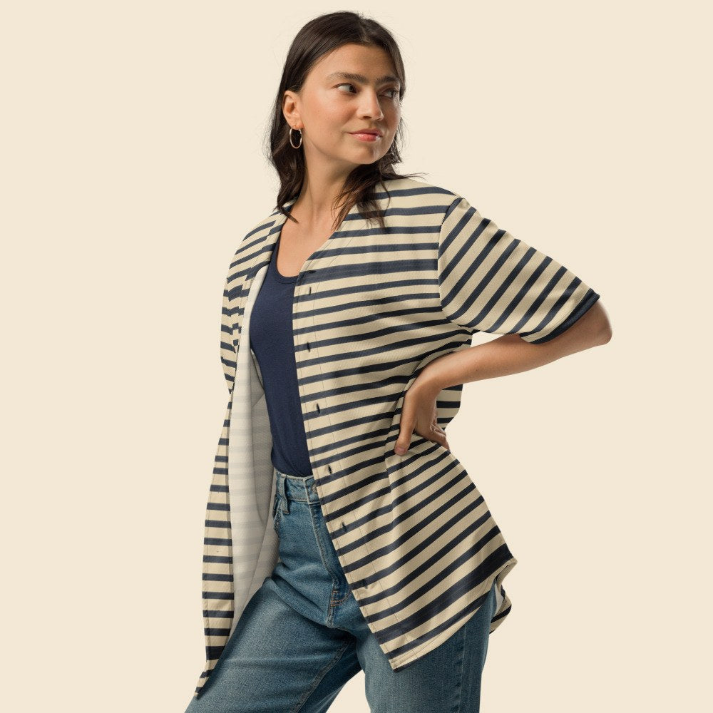 Maillot de Baseball porté, Verso Paris · mannequin femme
