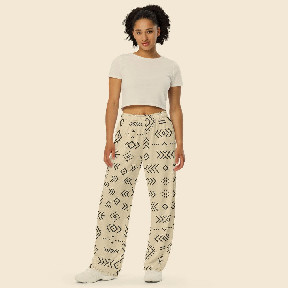 Pantalon Large Unisexe porté, Verso Paris · mannequin femme