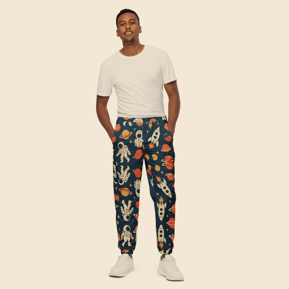 Pantalon de Survêtement porté, Verso Paris · mannequin homme