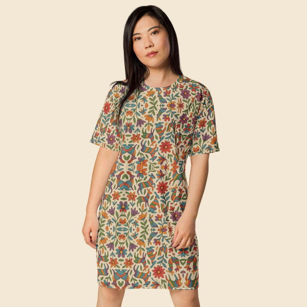 Robe T-shirt porté, Verso Paris · mannequin femme