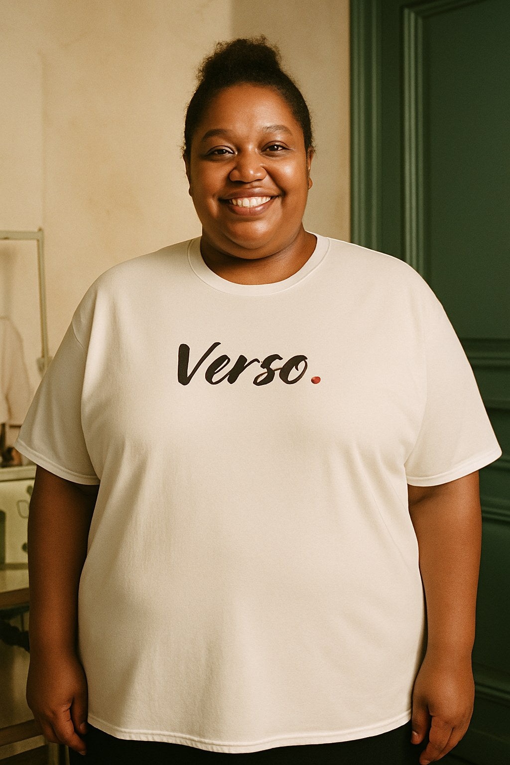Tee Jersey Classique porté en grande taille, Verso Paris · mannequin grande taille