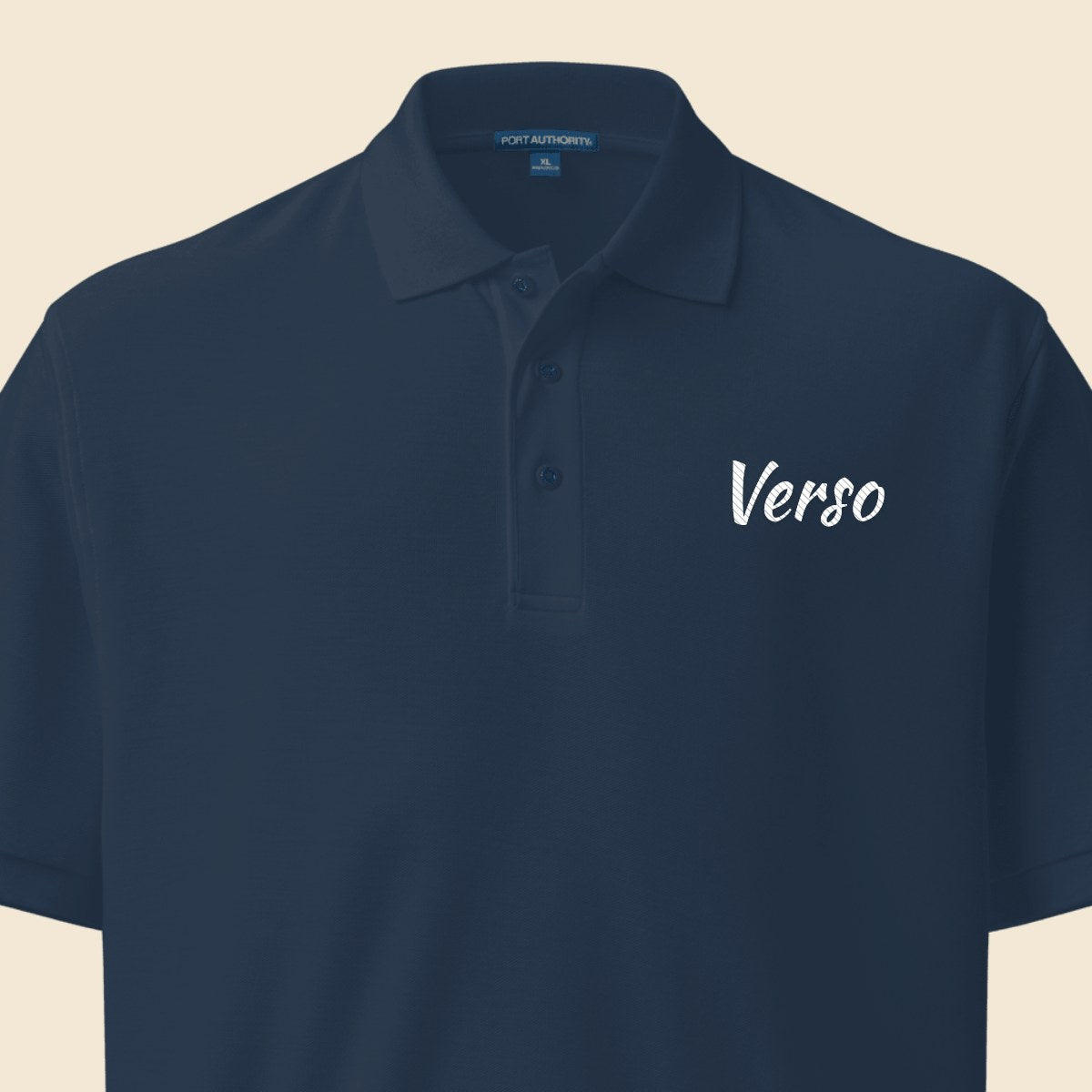 Polo Homme Premium personnalisable, coloris Marine, Verso Paris · exemple Marine · logo Verso