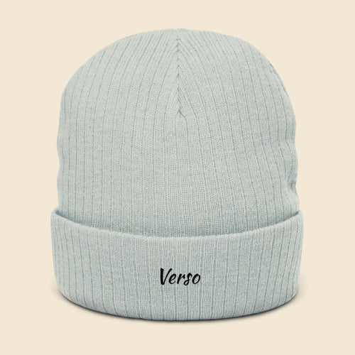 Bonnet Côtelé Atlantis personnalisable, coloris Bleu clair, Verso Paris · exemple Bleu clair · logo Verso