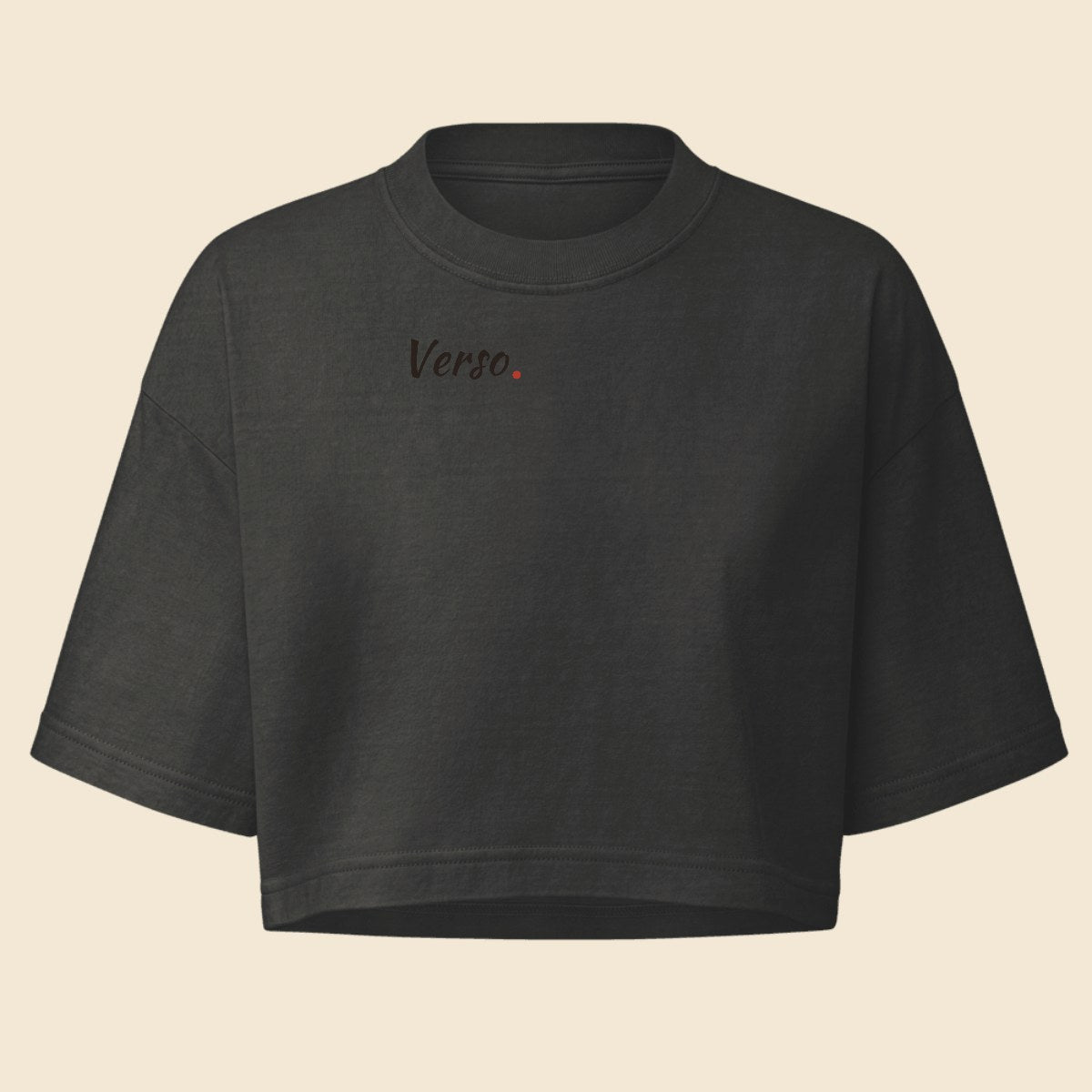 Crop Tee Garment Dye personnalisable, coloris Noir délavé, Verso Paris · exemple Noir délavé · logo Verso